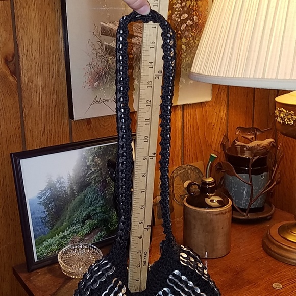 Eco chic crocheted tab purse - Picture 6 of 7